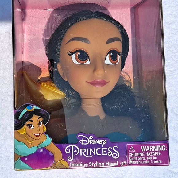 Disney Princess Jasmine Styling Head And Hair Brush Set - Picture 1 of 5